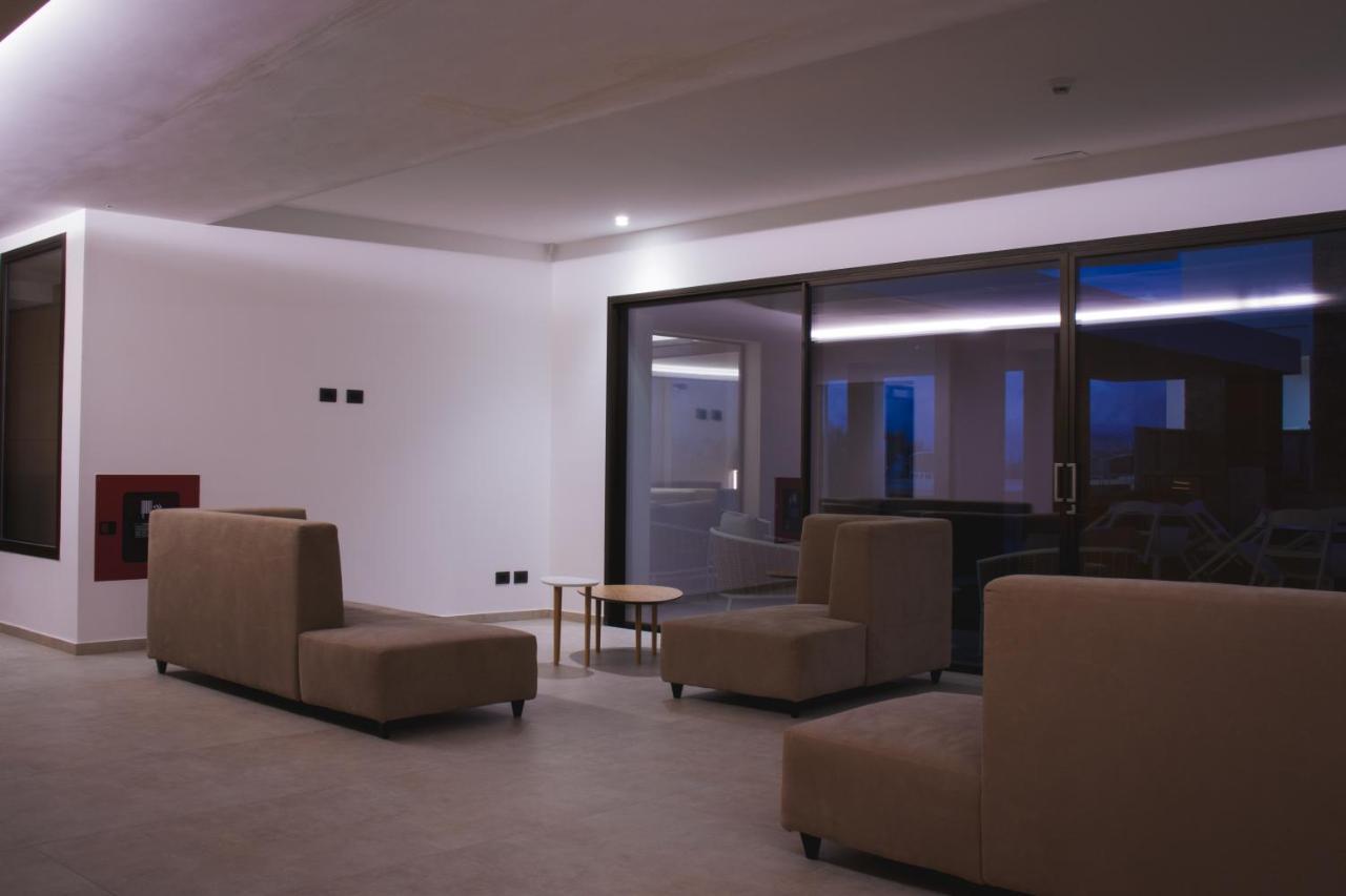 צ'פאלו Sunset Hotel מראה חיצוני תמונה